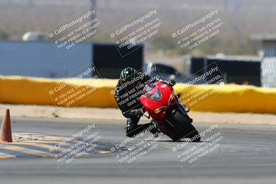 media/Mar-28-2022-Superbike Trackdays (Mon) [[b8603d0f67]]/Novice Group (1130am-12pm)/Turn 2/